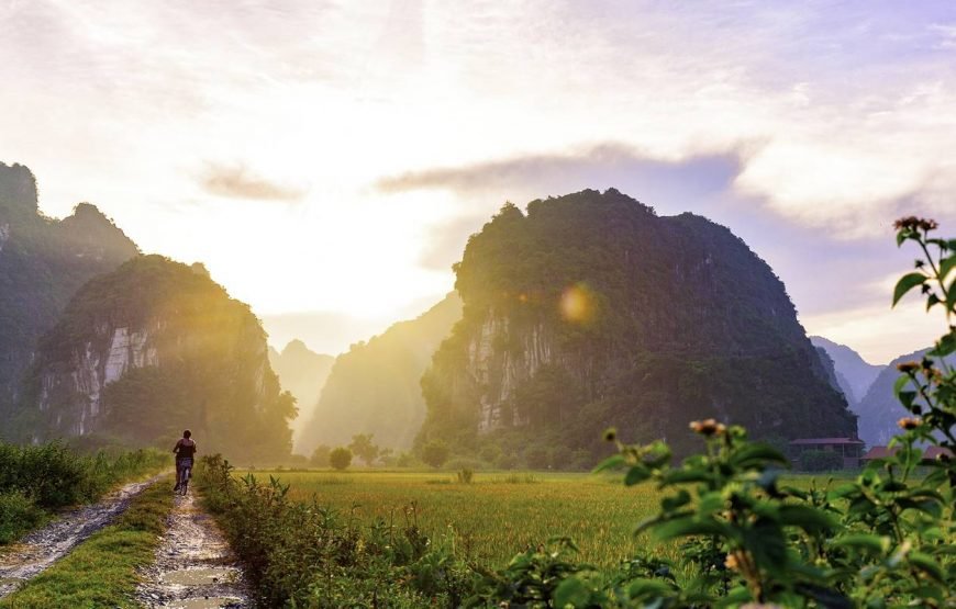Vietnam Intro 9 Day