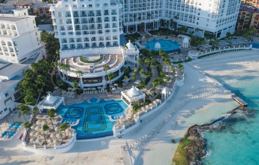Riu Palace Las Americas – All Inclusive trip w/air for 2 Adults (8 days-7 nights) -Adults Only