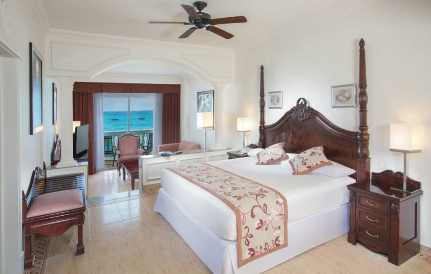 Riu Palace Las Americas – All Inclusive trip w/air for 2 Adults (8 days-7 nights) -Adults Only