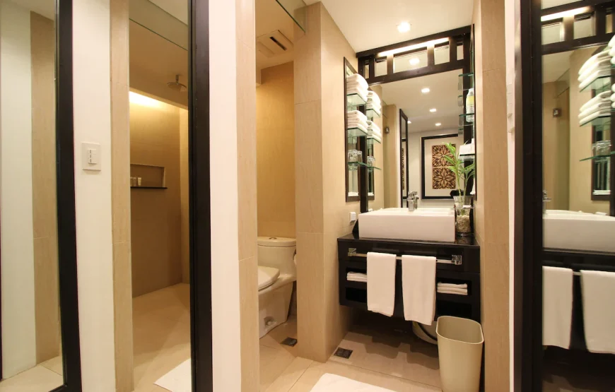 The District Boracay Philippines trip w/air for 2 Adults (7 days-6 nights)